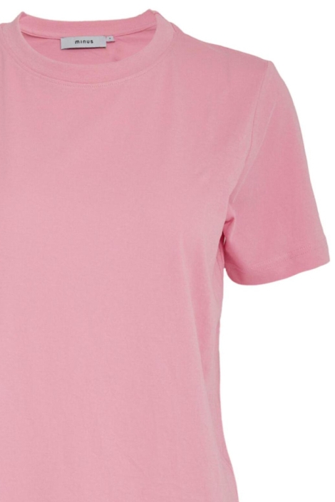 Minus roze dames t-shirt | Close up
