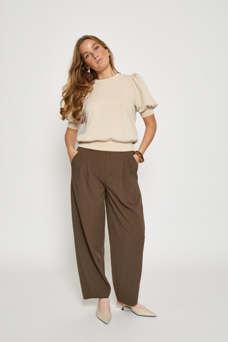 Minus beige dames t-shirt | Model