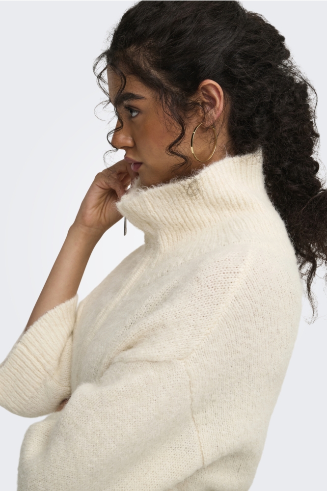 Only beige dames vest | Close up
