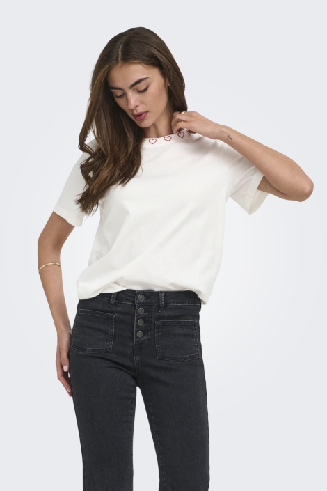Only witte dames t-shirt | Model vooraanzicht