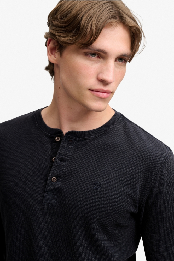 Superdry blauwe heren t-shirt | Close up