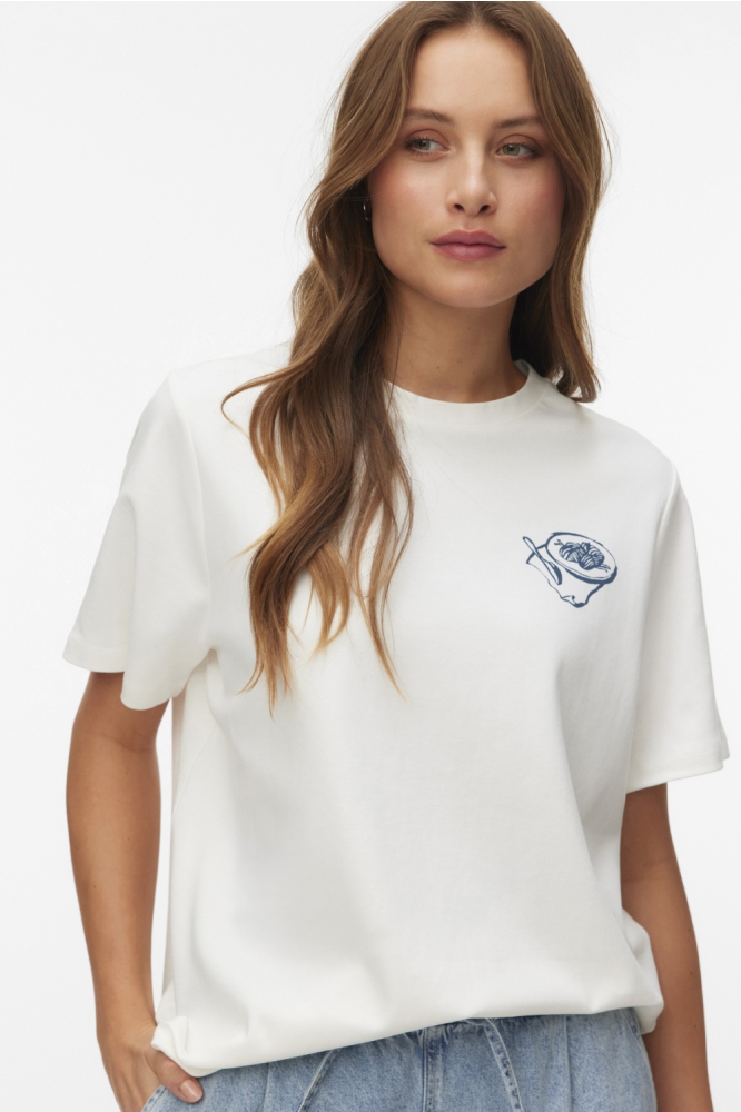 Vero Moda witte dames t-shirt | Model vooraanzicht