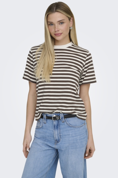 Only witte dames t-shirt | Model vooraanzicht