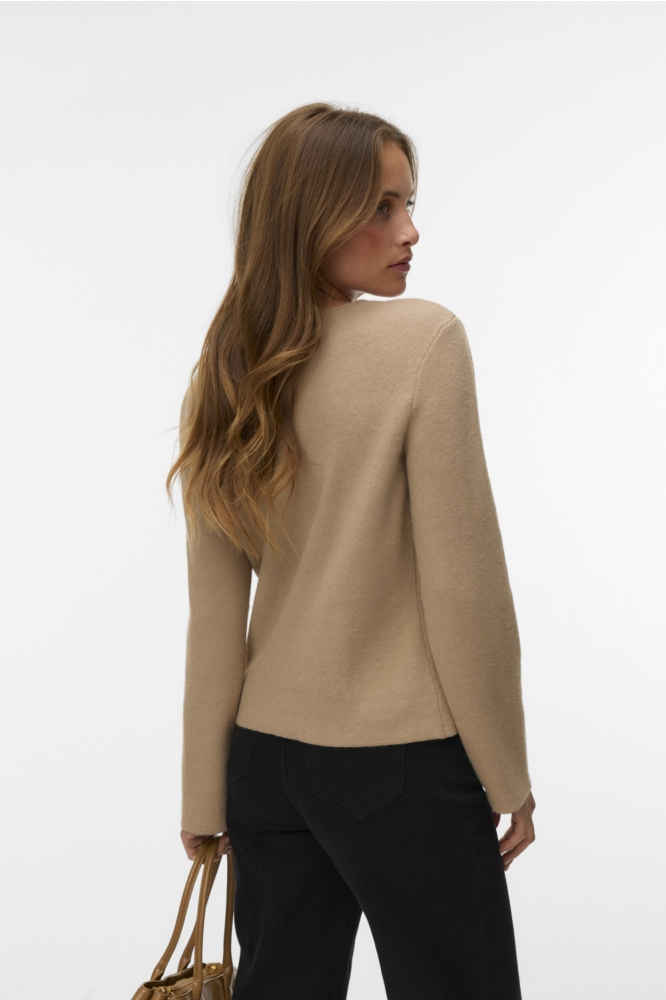 Vero Moda beige dames vest | Model achteraanzicht