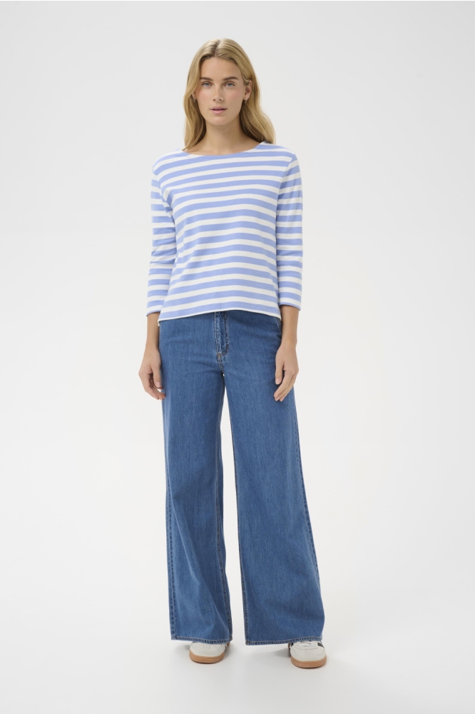 Part Two blauwe dames t-shirt | Model