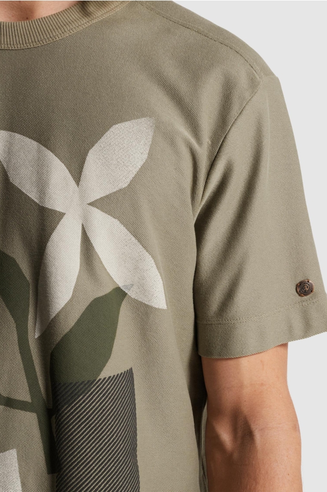 Cast Iron groene heren t-shirt | Close up