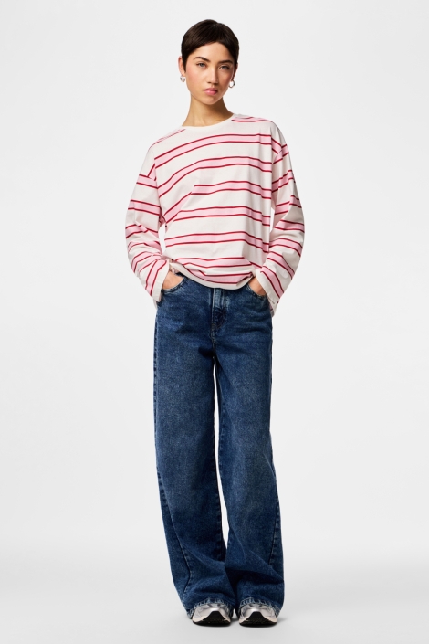 Pieces roze dames t-shirt | Model vooraanzicht