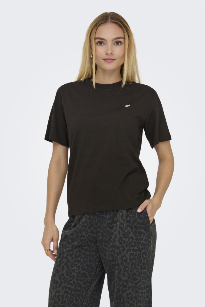 Jacqueline de Yong bruine dames t-shirt | Model vooraanzicht