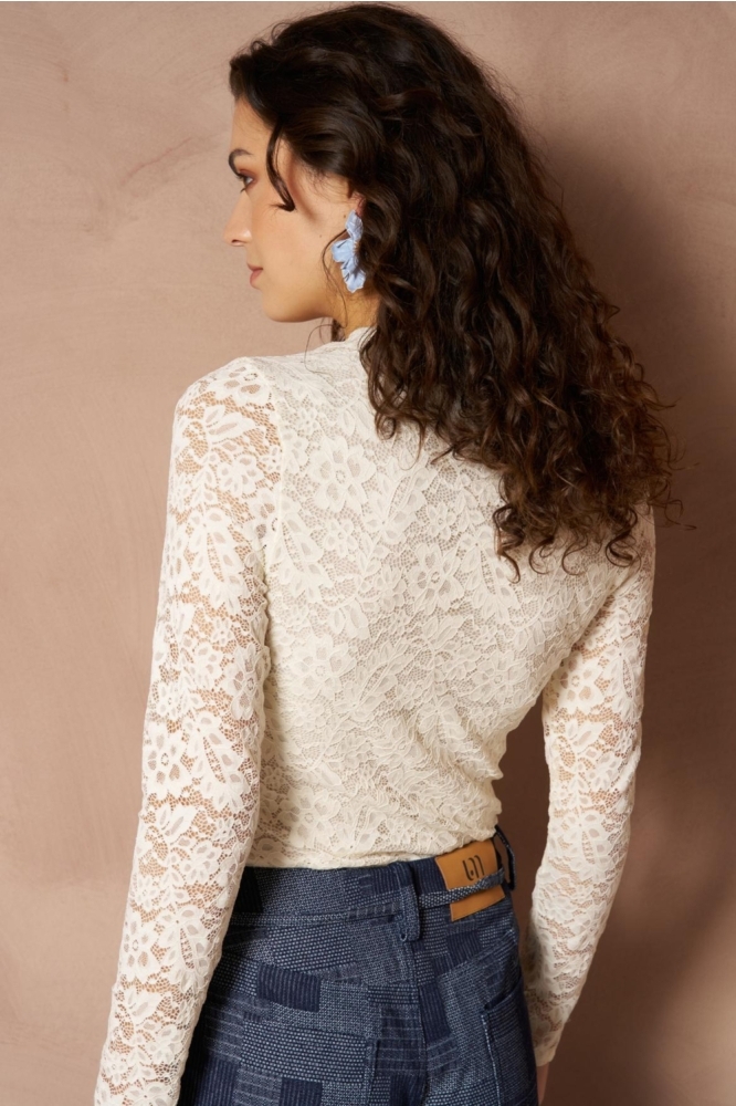 Lofty Manner beige dames top | Model achteraanzicht