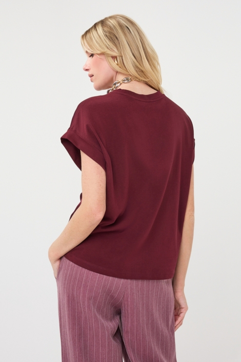 EsQualo bordeaux dames t-shirt | Model achteraanzicht