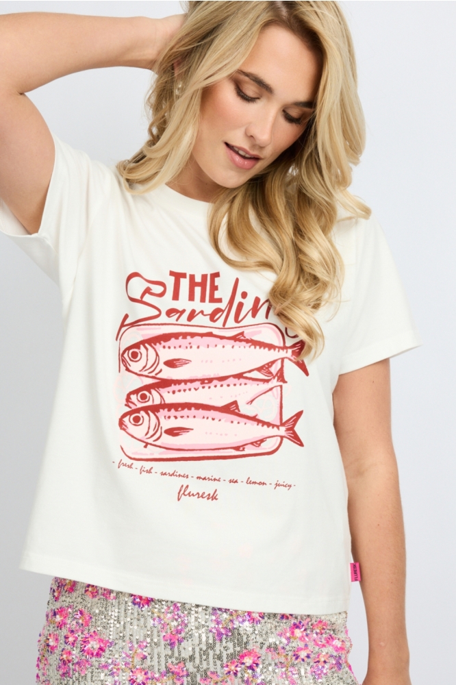 Fluresk witte dames t-shirt | Model vooraanzicht