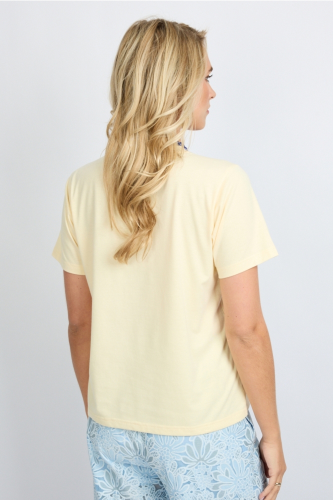 Fluresk gele dames t-shirt | Model achteraanzicht