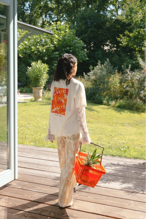 Fluresk witte dames t-shirt | Sfeerbeeld, In situatie