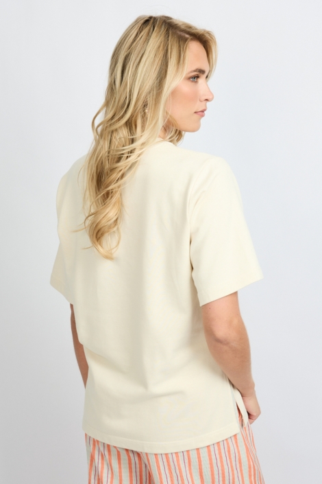 Fluresk beige dames t-shirt | Model achteraanzicht