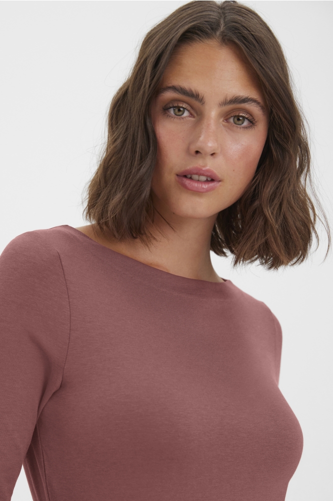 Vero Moda roze dames t-shirt | Close up
