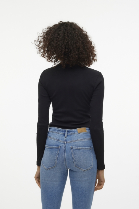 Vero Moda zwarte dames t-shirt | Model achteraanzicht