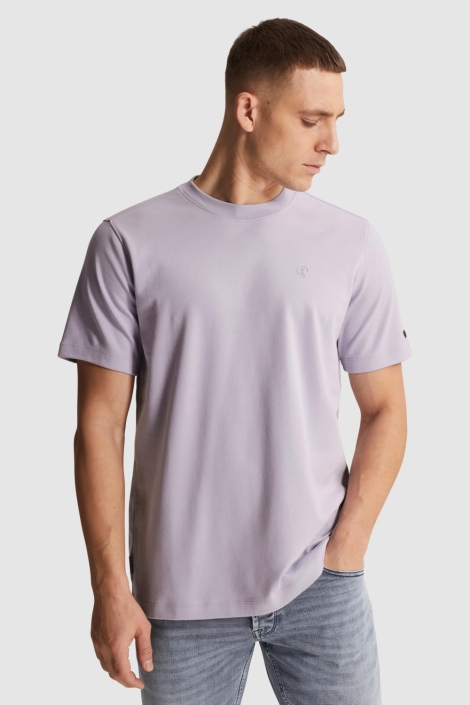 Cast Iron paarse heren t-shirt | Model vooraanzicht