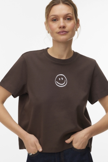 Vero Moda T-shirt VMSARA METTE SS TOP BOX JRS NOOS 10311633 Chocolate Brown Smile
