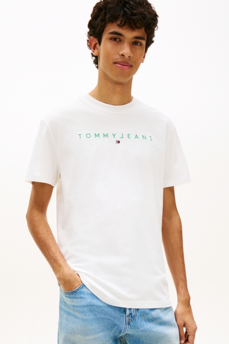 Tommy Jeans ecru heren t-shirt | Model vooraanzicht