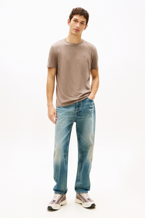 Tommy Jeans camel heren t-shirt | Model