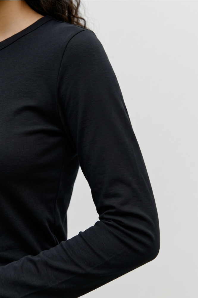 Vero Moda zwarte dames t-shirt | Close up