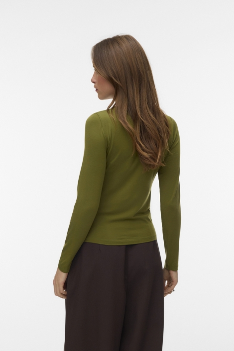 Vero Moda groene dames t-shirt | Model achteraanzicht