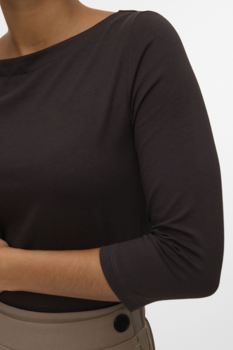 Vero Moda bruine dames t-shirt | Close up