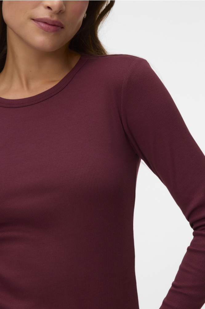 Vero Moda bordeaux dames t-shirt | Close up