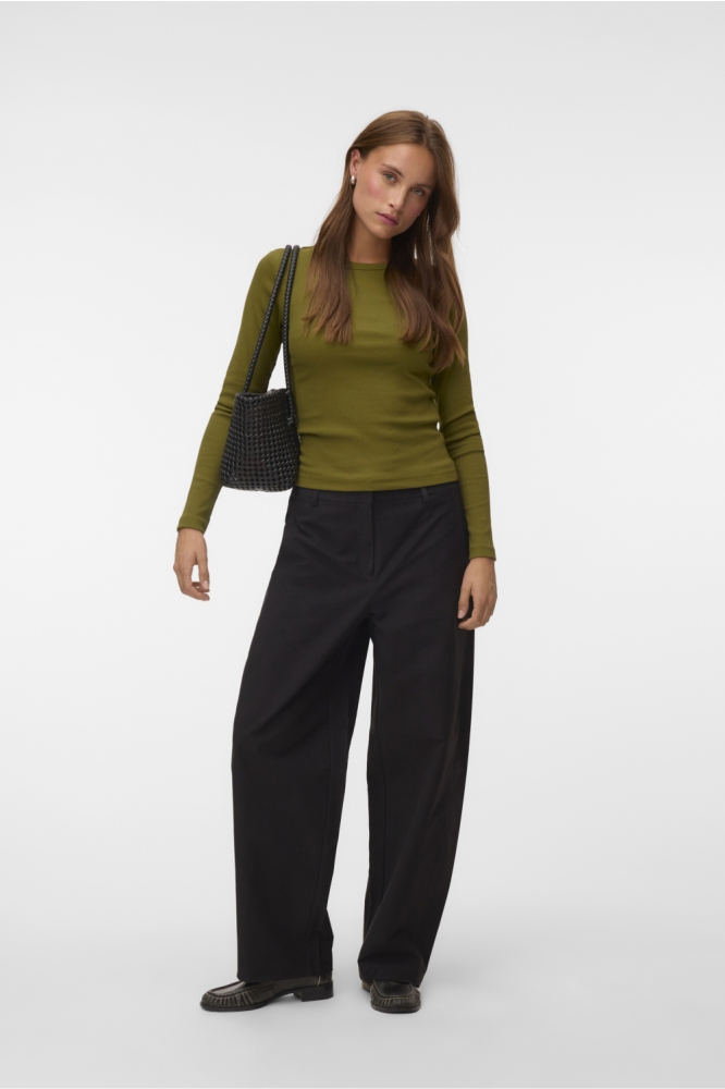 Vero Moda groene dames t-shirt | Model