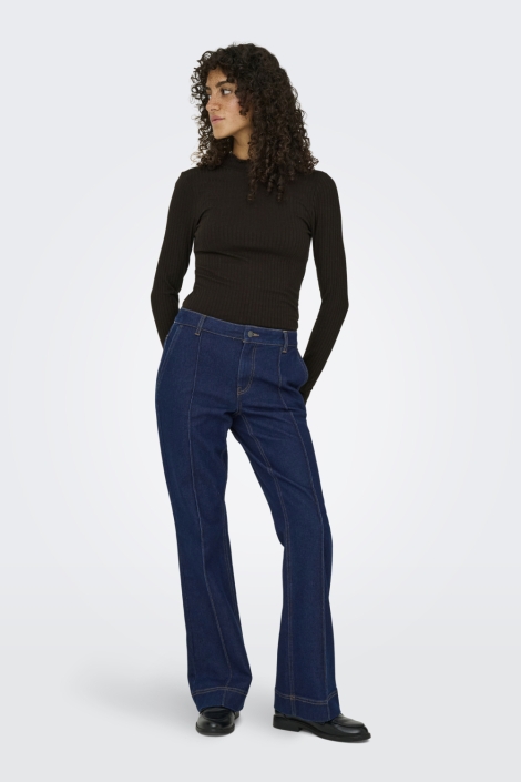 Jacqueline de Yong bruine dames t-shirt | Model