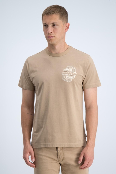 Gabbiano zand heren t-shirt | Model vooraanzicht