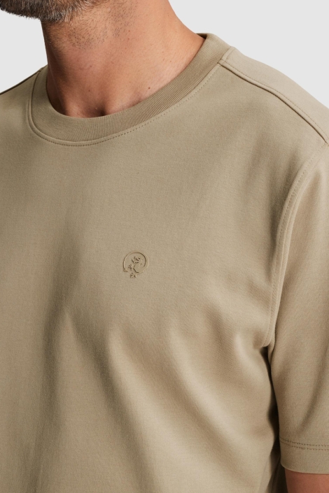 Cast Iron zand heren t-shirt | Close up