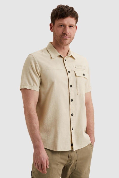 PME legend beige heren overhemd | Model zijaanzicht