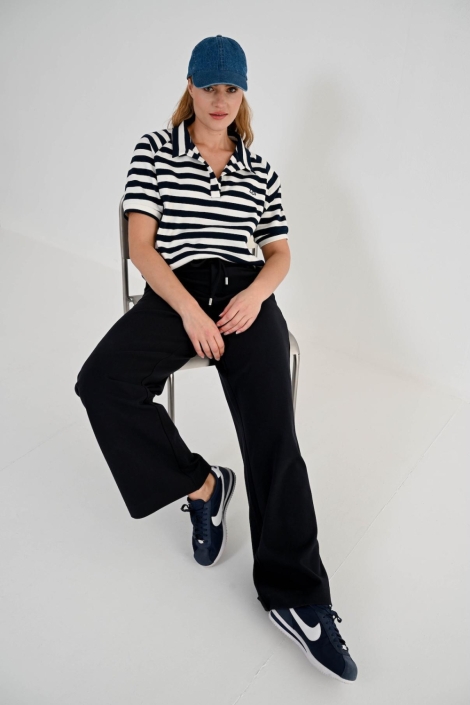 Maicazz blauwe dames t-shirt | Model