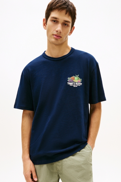 Tommy Jeans blauwe heren t-shirt | Model vooraanzicht
