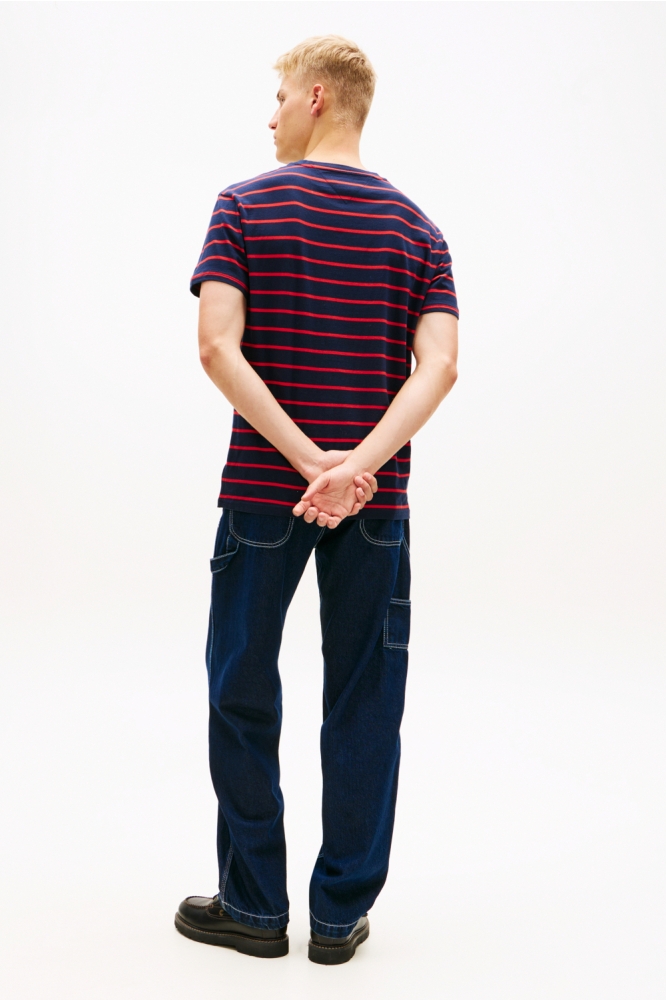 Tommy Jeans blauwe heren t-shirt | Model achteraanzicht