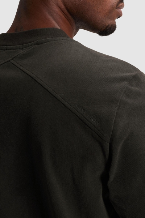 Cast Iron grijze heren t-shirt | Close up