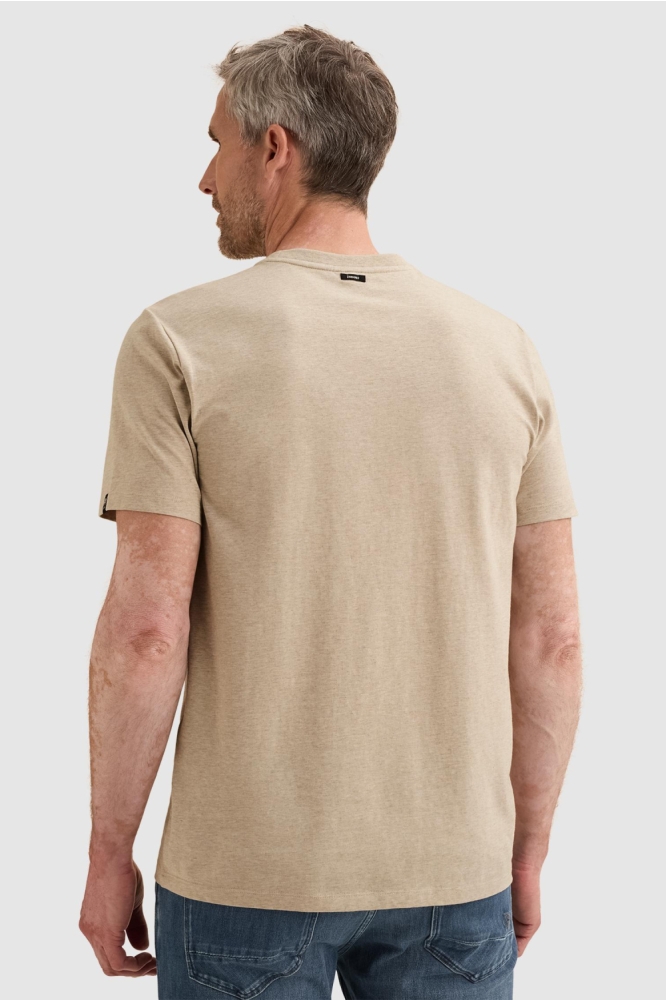 Vanguard beige heren t-shirt | Model achteraanzicht