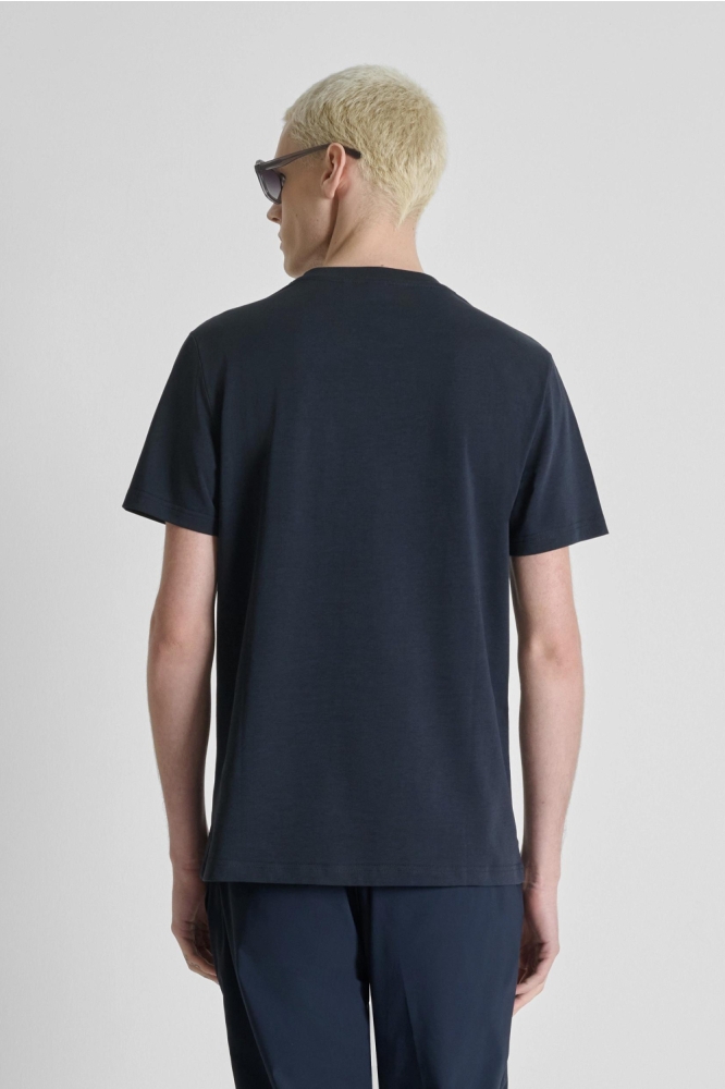 Antony Morato blauwe heren t-shirt | Model achteraanzicht