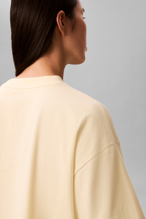 Calvin Klein gele heren t-shirt | Close up