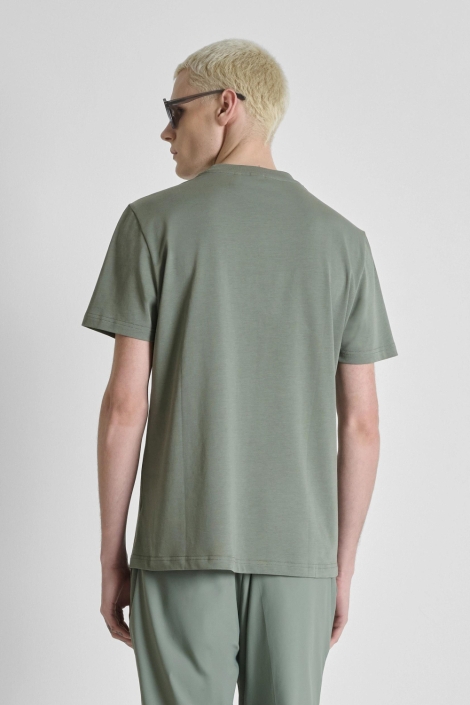 Antony Morato groene heren t-shirt | Model achteraanzicht