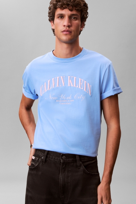 Calvin Klein blauwe heren t-shirt | Model vooraanzicht