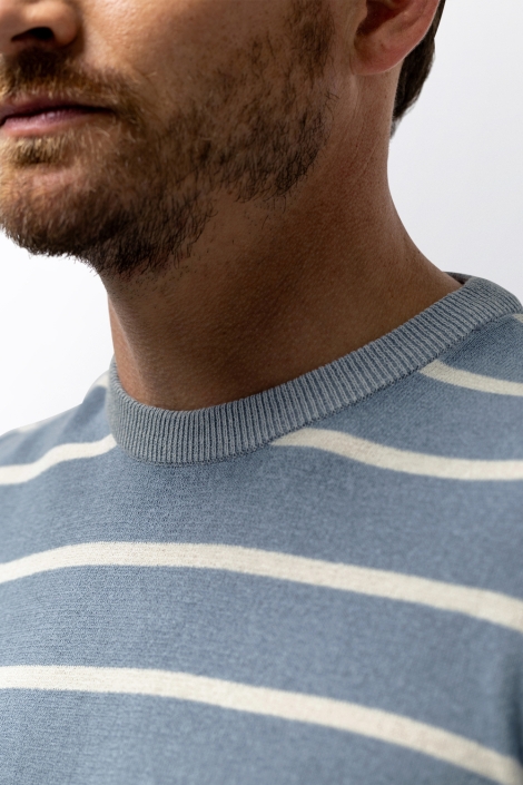 State of Art blauwe heren t-shirt | Close up