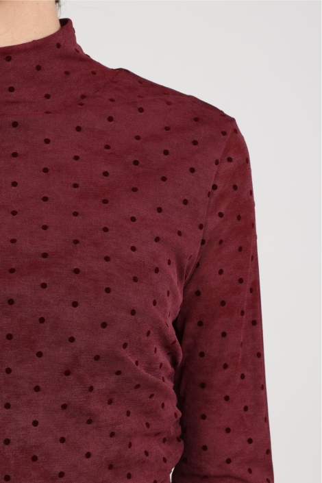 Nukus bordeaux dames t-shirt | Close up