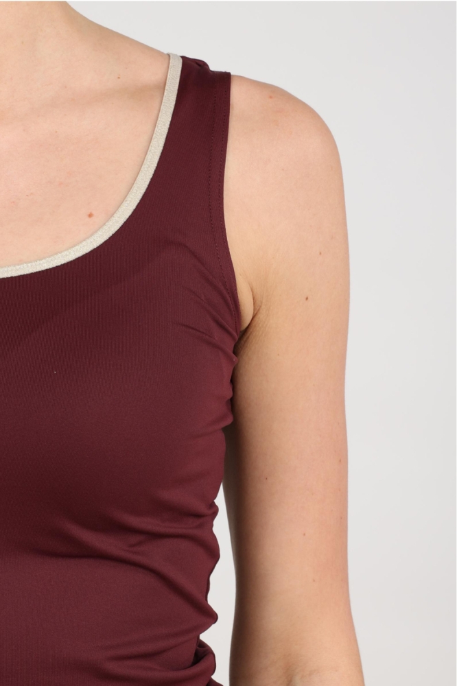 Nukus bordeaux dames top | Close up