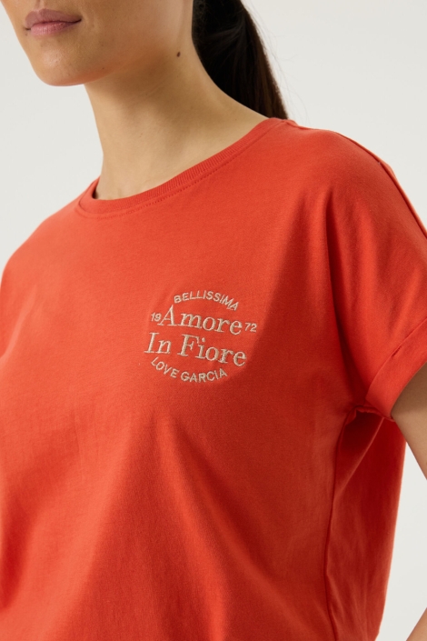 Garcia rode dames t-shirt | Close up