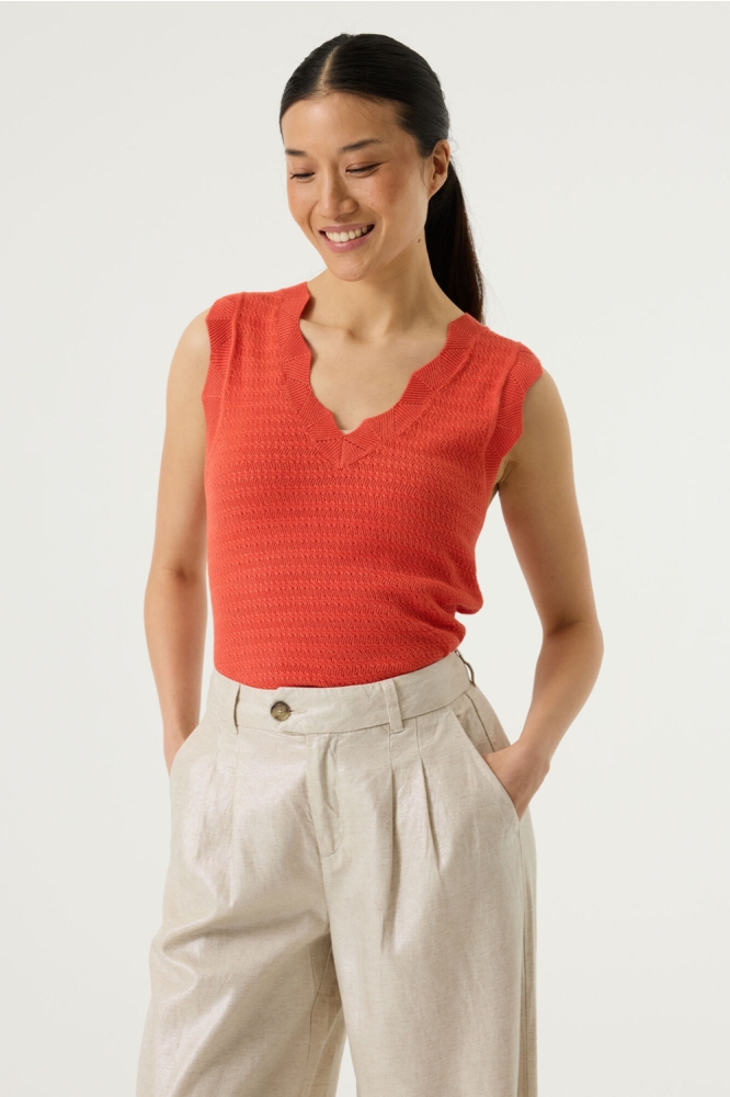 Garcia rode dames top | Model vooraanzicht