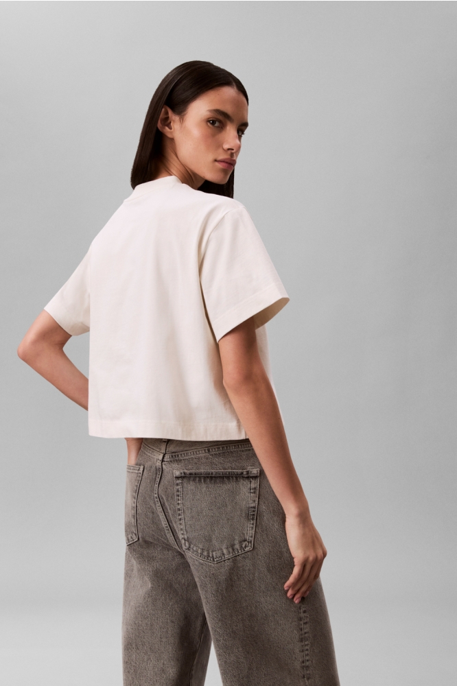 Calvin Klein beige dames t-shirt | Model achteraanzicht