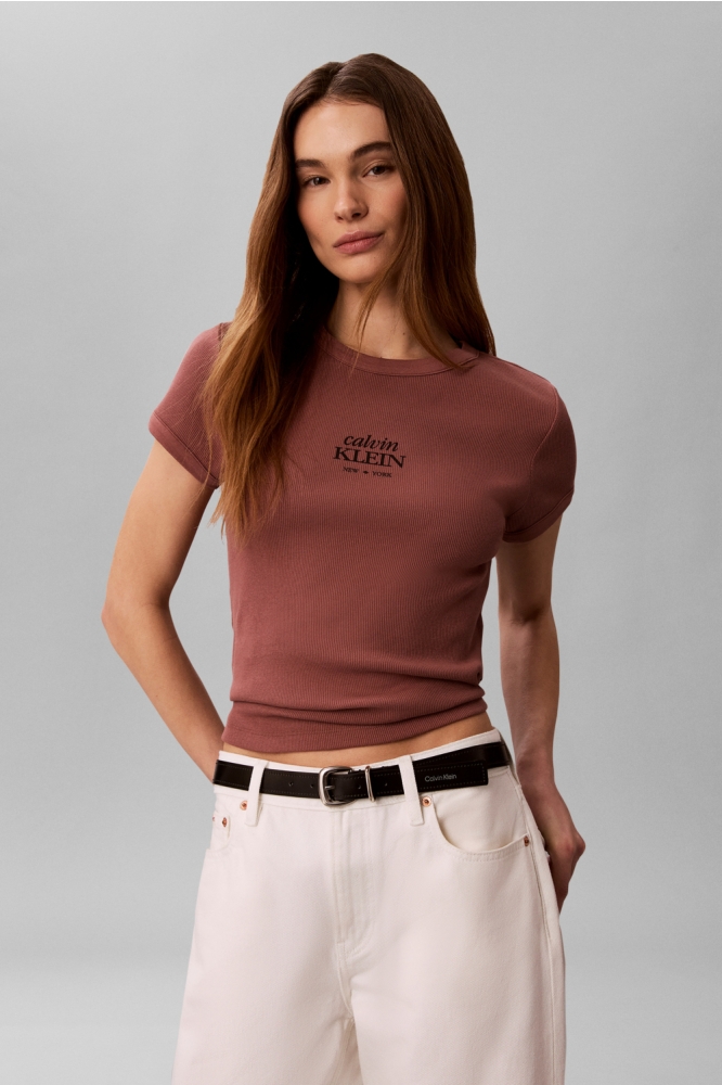 Calvin Klein bruine dames t-shirt | Model vooraanzicht