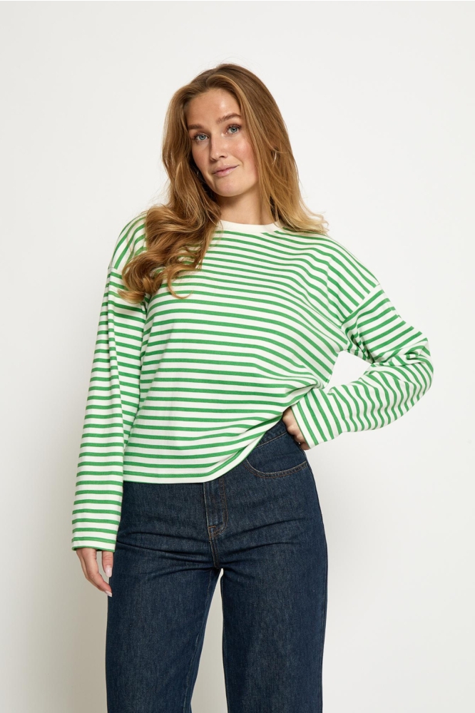 Minus ecru dames t-shirt | Model vooraanzicht